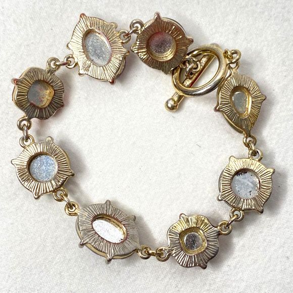 Chain Bracelet Burgundy Red Faceted Cabochon Stones Gold Tone Setting Toggle - Picture 5 of 9